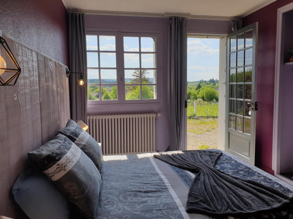 Auberge Du Bois De L'Etang - Motel Les Tilleuls Peyrat-le-Château المظهر الخارجي الصورة